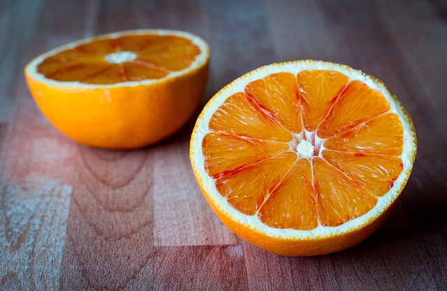 rozpůlený pomeranč